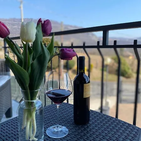 Il Tulipano * Pettenasco