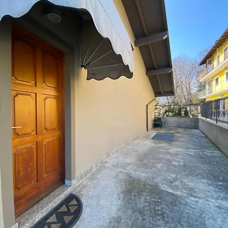 Vakantiehuis Il Tulipano Pettenasco